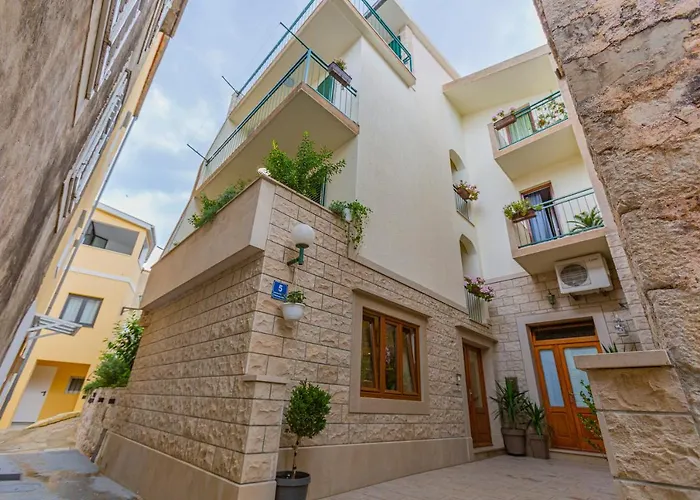 Apartments Baska Voda Old Town - Near Beach With Parking
