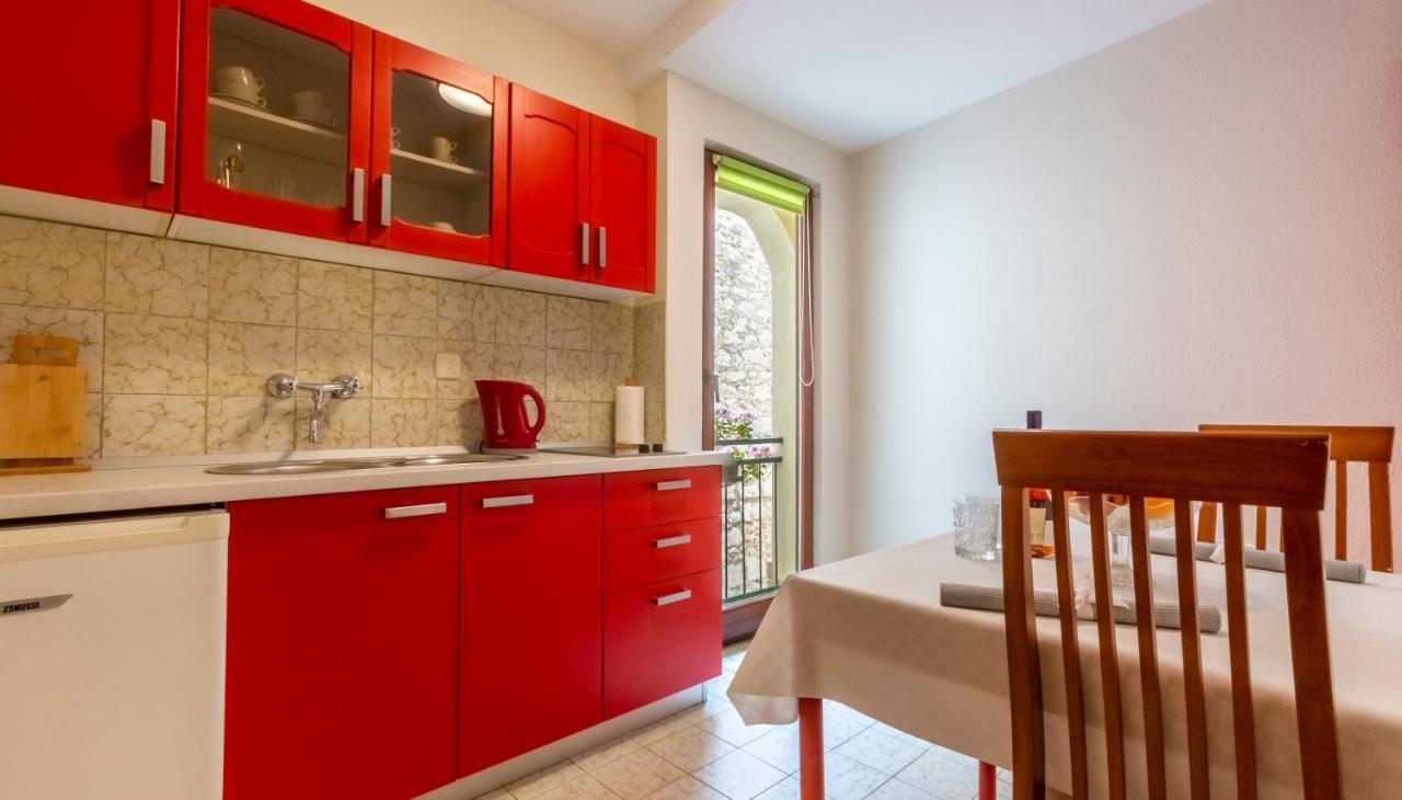 Apartmán Apartments Baska Voda Old Town - Near Beach With Parking Baska Voda