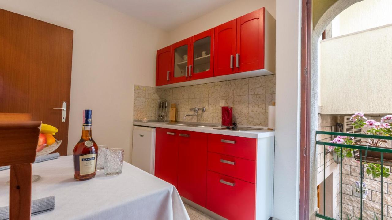 Apartments Baska Voda Old Town - Near Beach With Parking Baska Voda